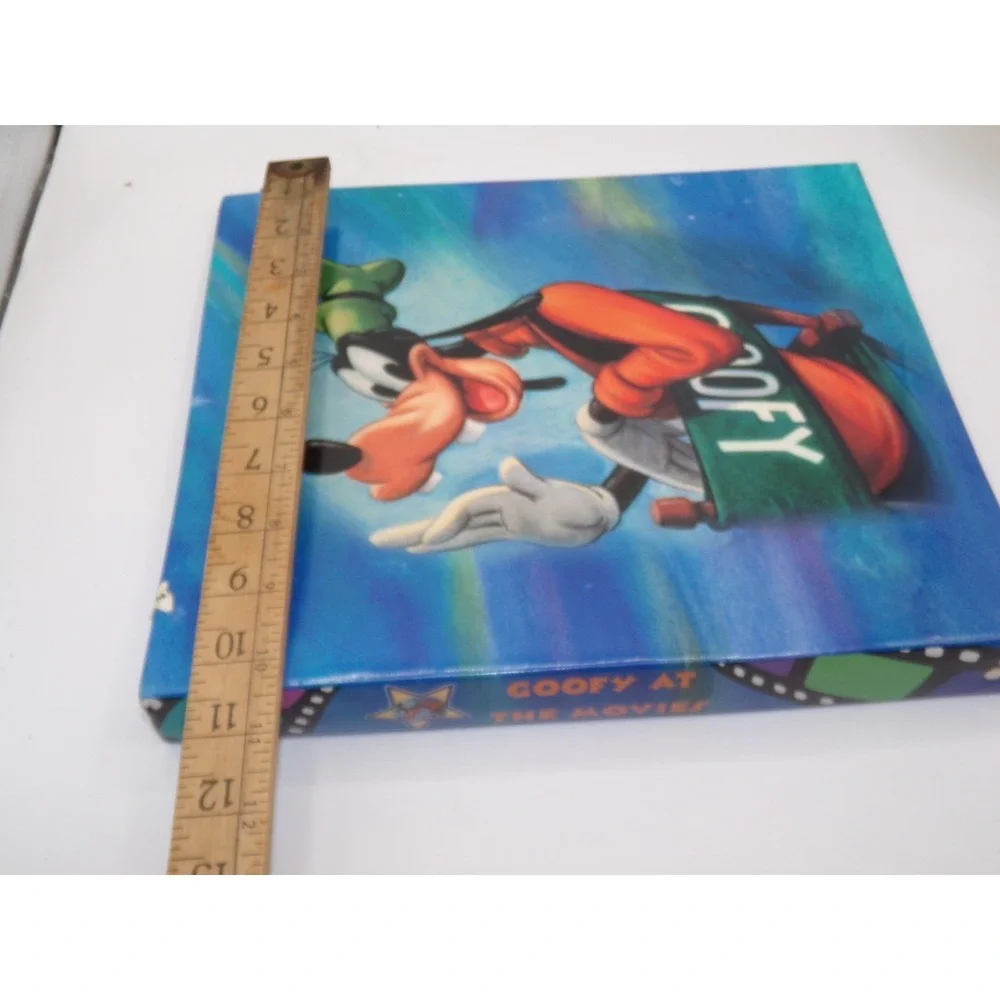 VTG Disney Goofy At The Movies  3-Ring Binder With Inside Pockets